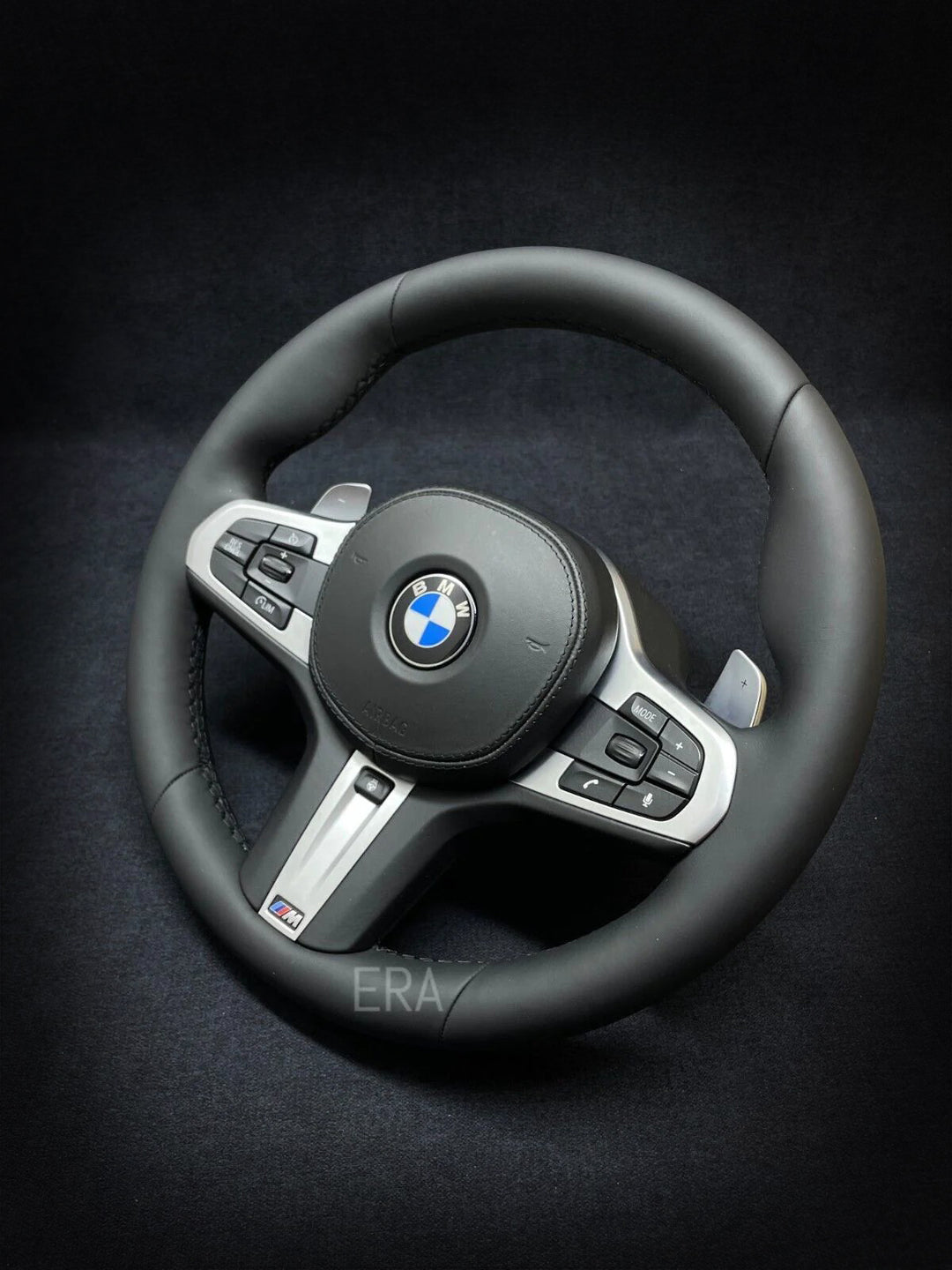 BMW G-SERIES NAPPA / BLACK STITCHING./ SHIFT PADDLES / HEATED