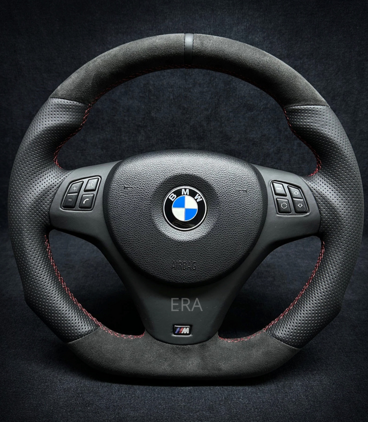 BMW SHAPED E90 WHEEL WITH LEATHER STRIPE