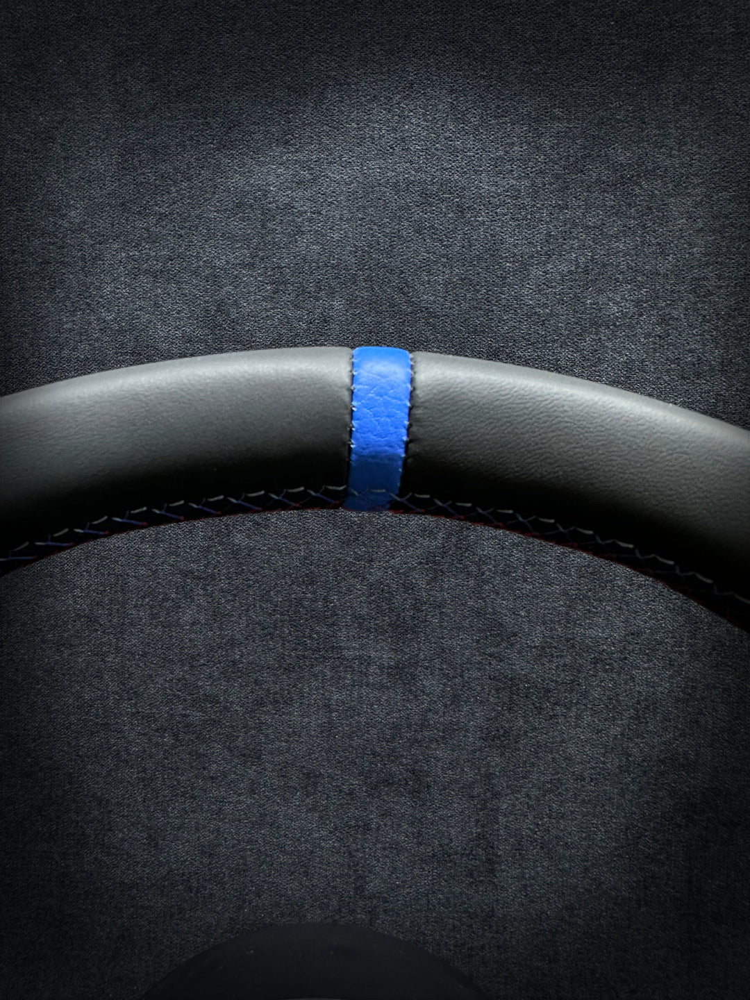 BMW F-SERIES NAPPA / BLUE STRIPE / M STITCHING / SHAPED