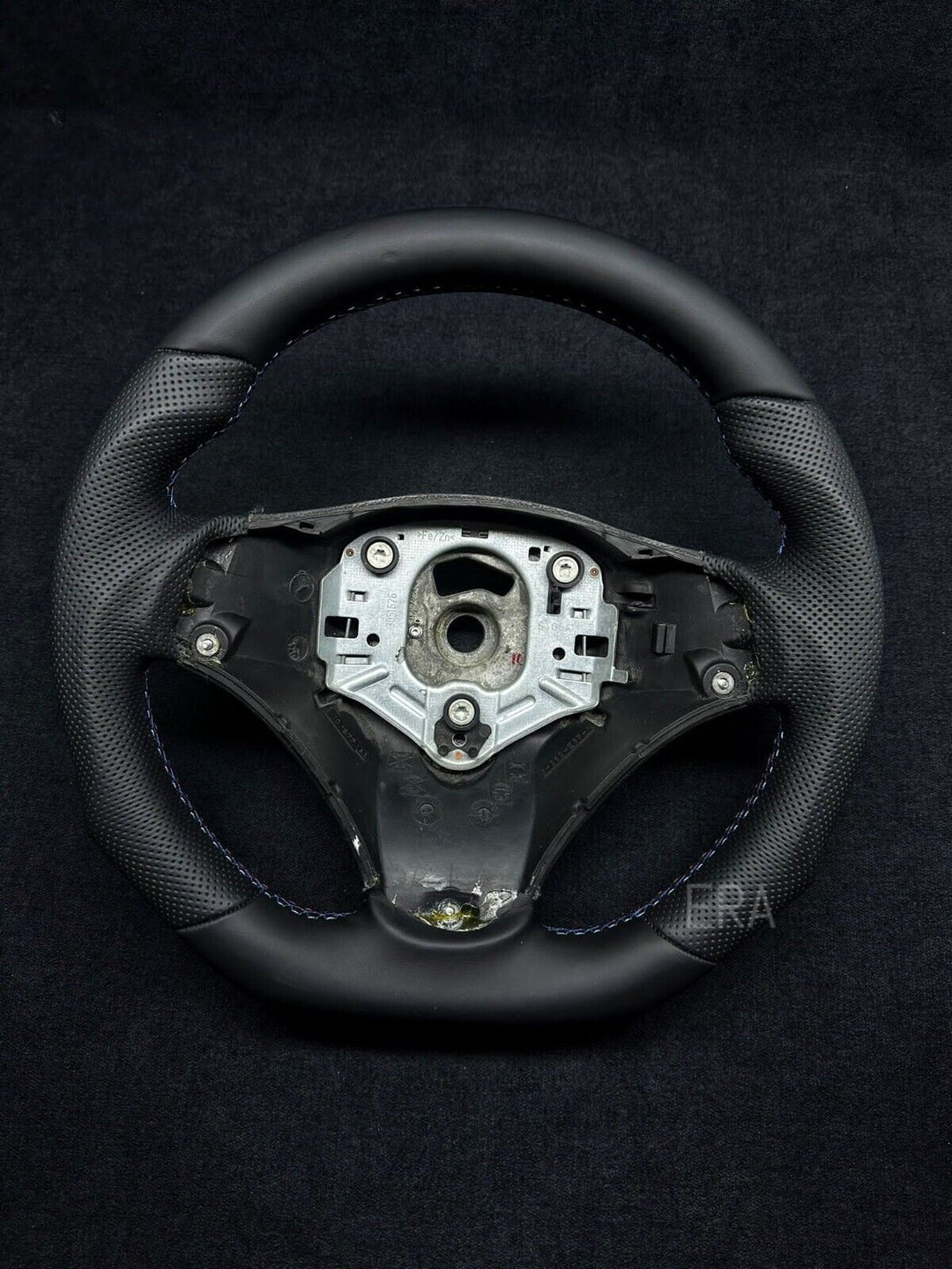 BMW E90 NAPPA PERFORATED  steering wheel