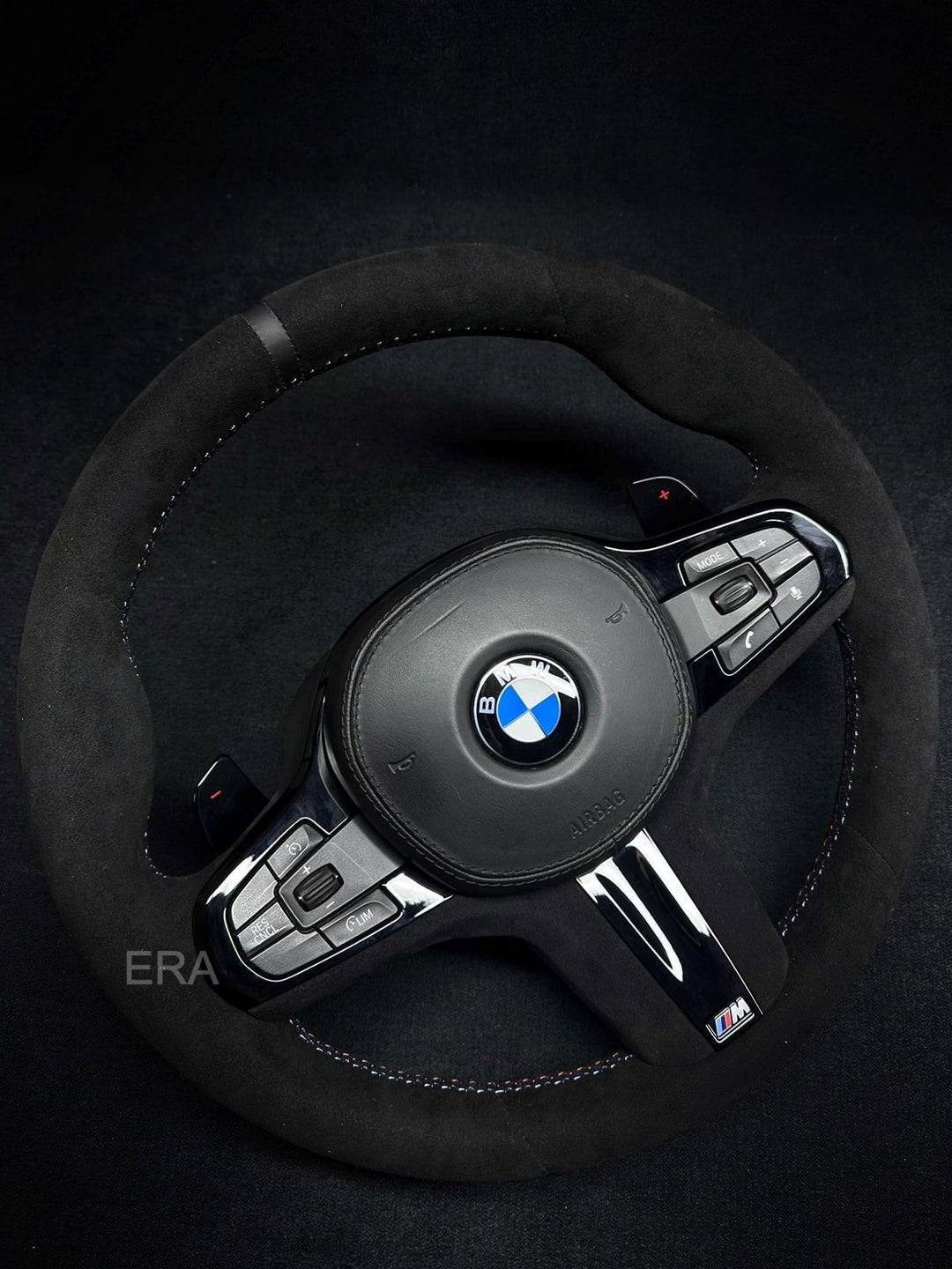 BMW G-SERIES ALCANTARA / BLACK LEATHER STRIPE / M-STITCHING / PIANO BLACK TRIM AND SHIFT PADDLES