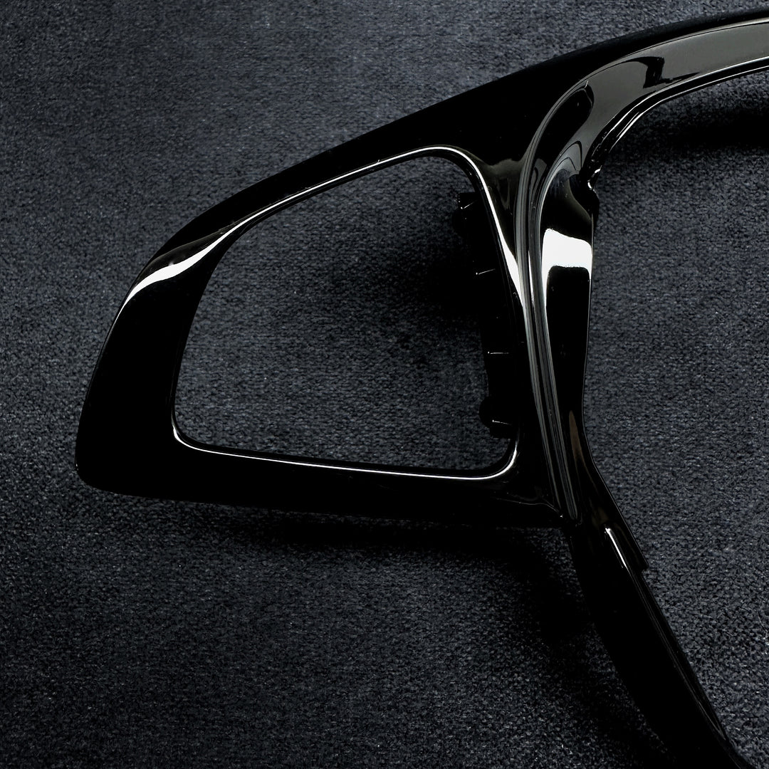  black piano-style steering wheel trims for a Mercedes-Benz 