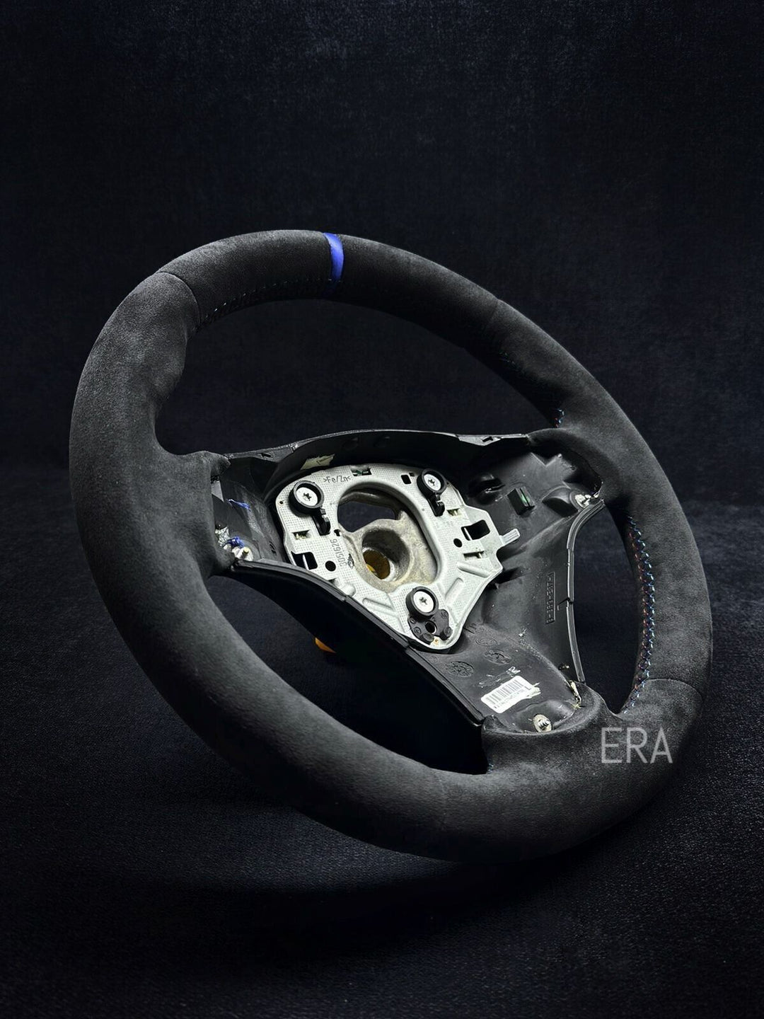 E82 STEERING WHEEL WITH BLUE STRIPE