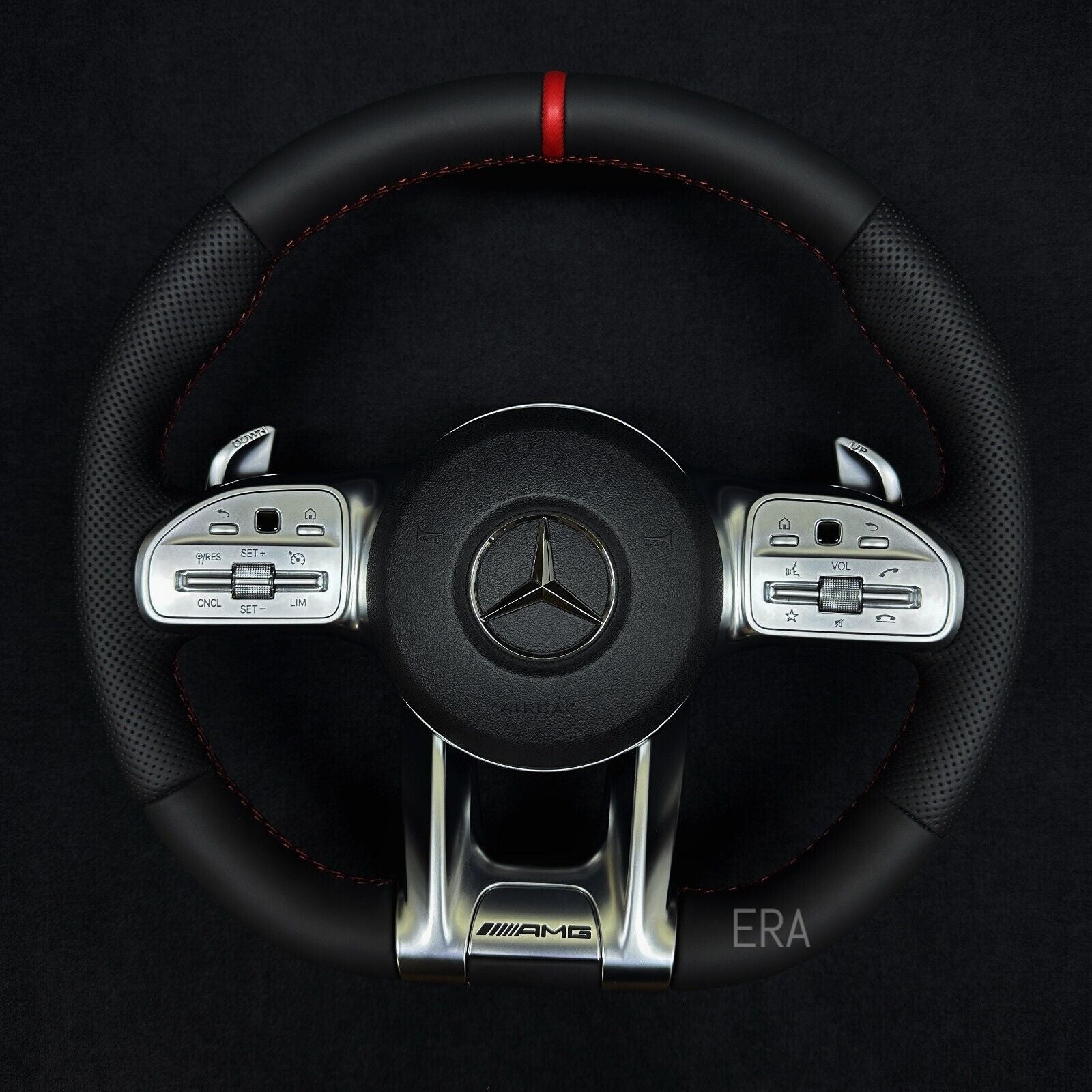 MERCEDES-BENZ NAPPA-PERFORATED / RED STRIPE / RED STITCHING / SHIFT PADDLES
